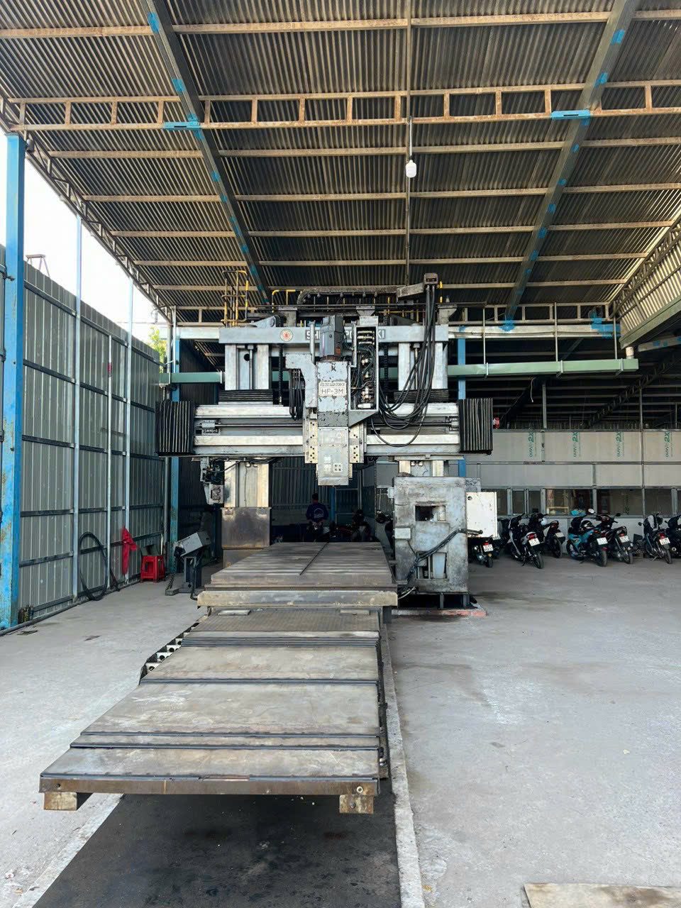 may-phay-giuong-kho-lon